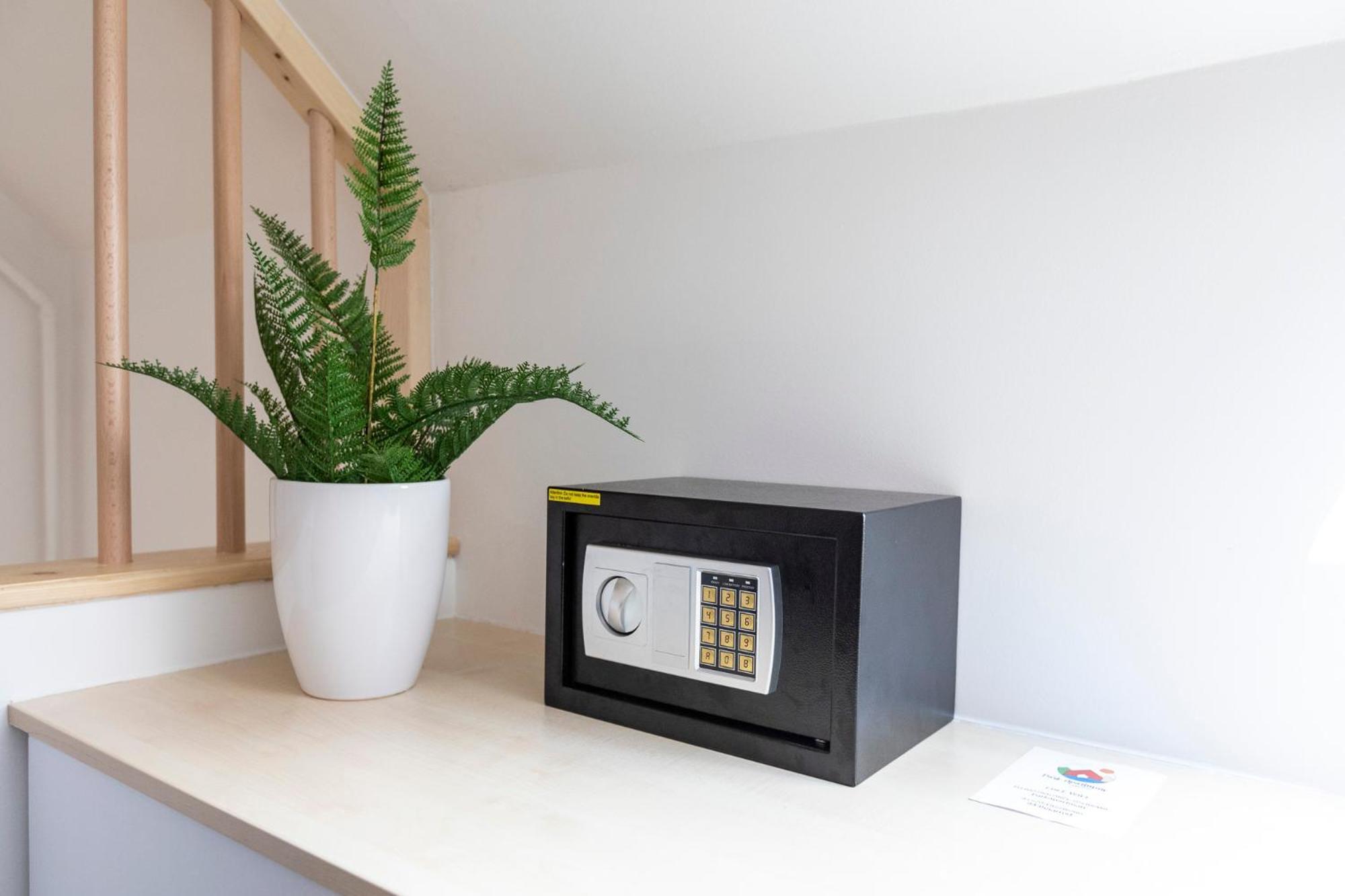 Park Apartman Sarrod Extérieur photo